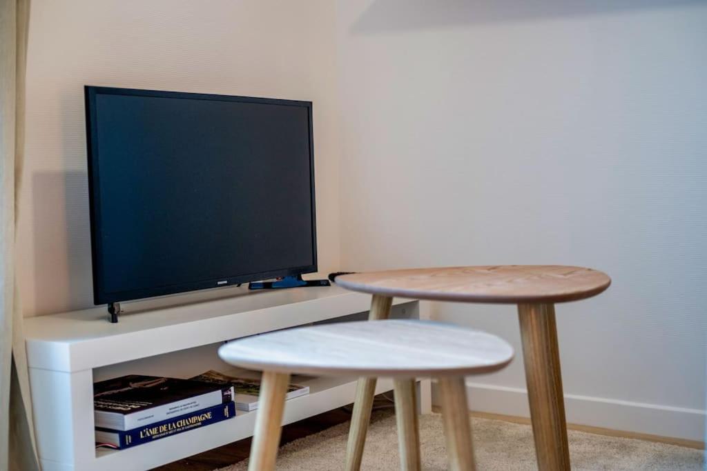 Apartament Le Jeroboam Reims Zewnętrze zdjęcie