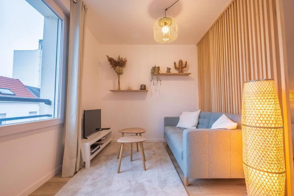 Apartament Le Jeroboam Reims Zewnętrze zdjęcie