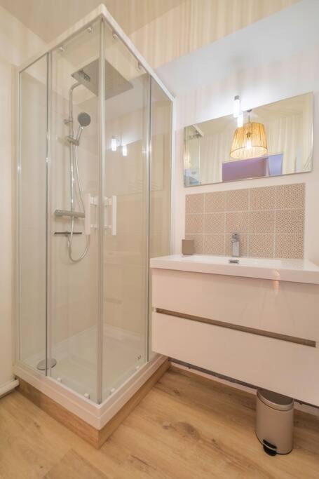 Apartament Le Jeroboam Reims Zewnętrze zdjęcie